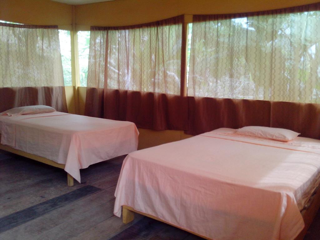 Amazon Queen Lodge Mazan Ruang foto