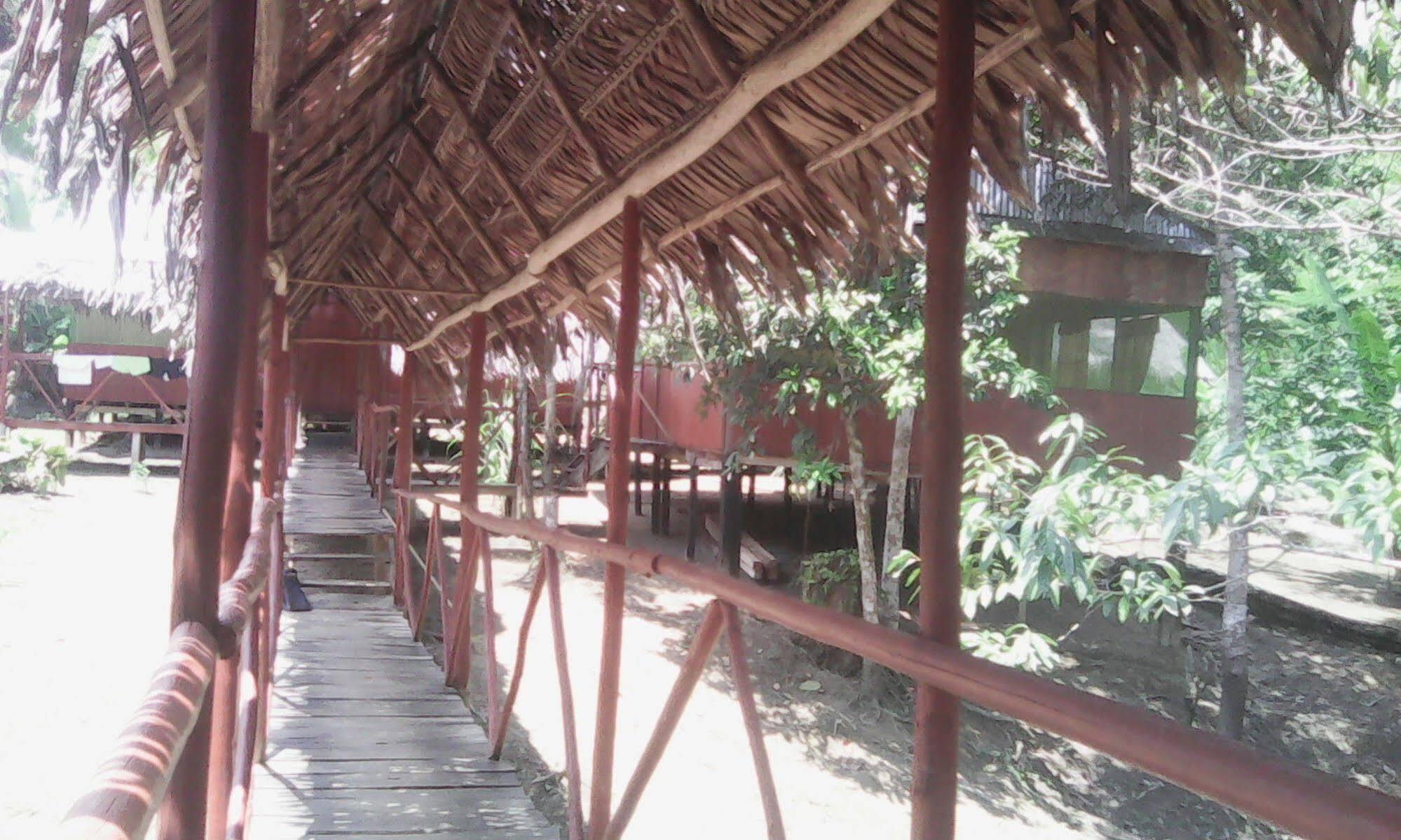 Amazon Queen Lodge Mazan Bagian luar foto
